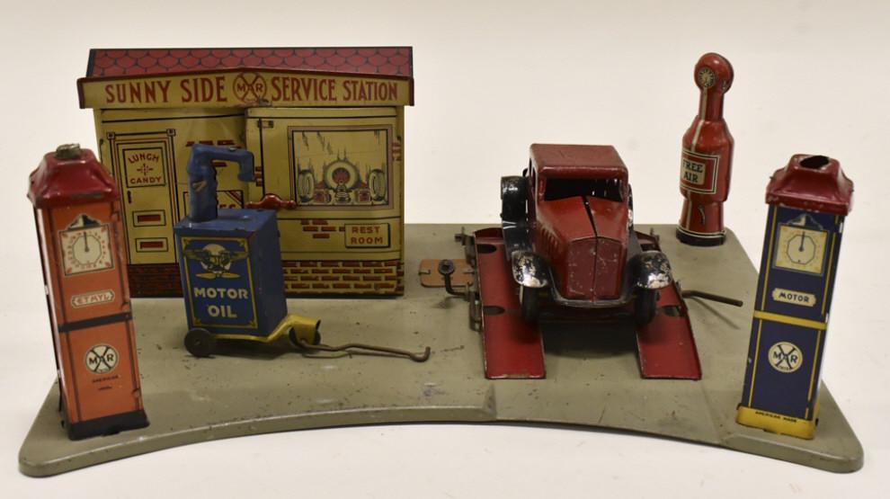 Marx Tin Litho Sunny Side Service Station (1 of 9)
