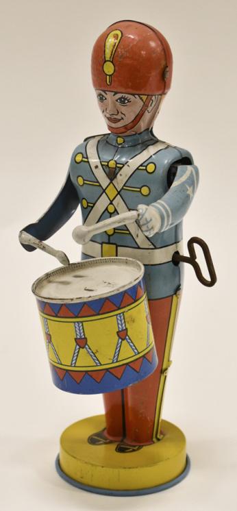 J. Chein Tin Litho Windup Drummer Boy (1 of 8)