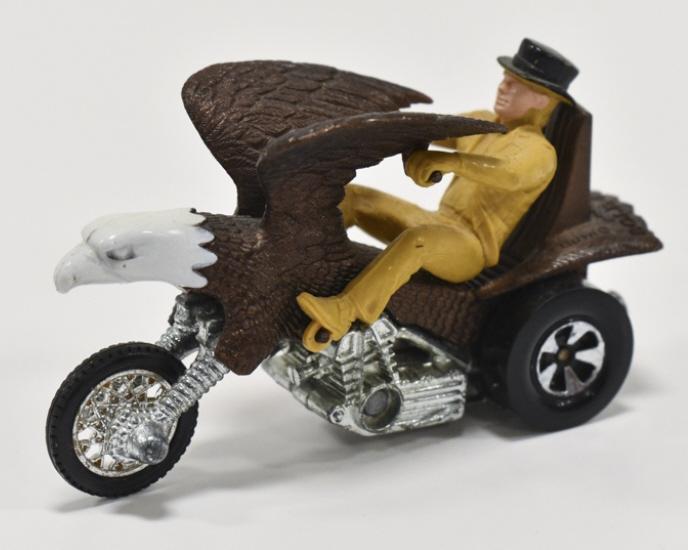 Hot Wheels Rrrumblers Bold Eagle With Rider
