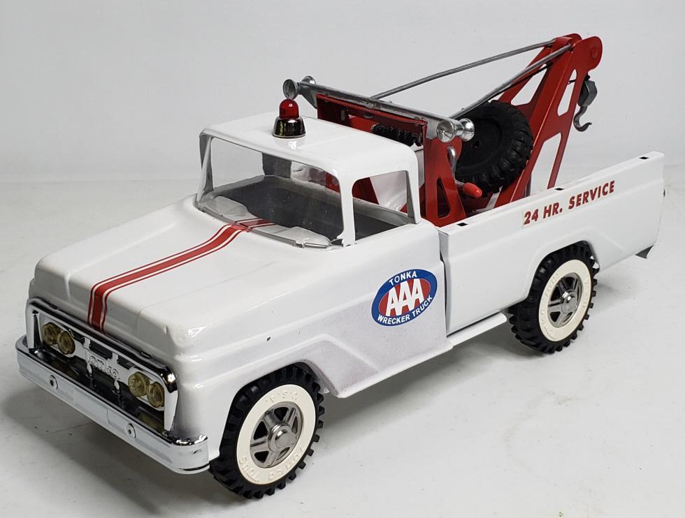 1970 s Mighty Tonka 24 Hr. Service Wrecker Truck