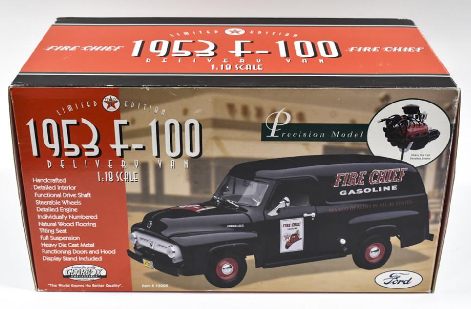 ミニカー1/18 Ford 1935 F-100 WRECKER No.202 ROAD SIGNATURE 1/18 1:18 Ford F100 Wrecker 1953 F-100 Open