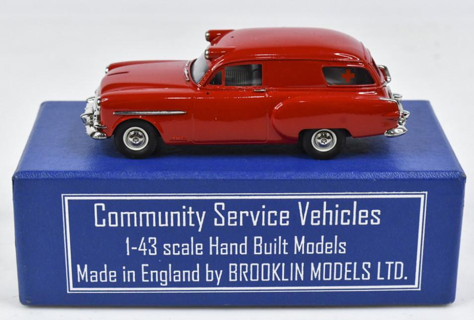 1/43 Brooklin Models 1953 Packard Junior Ambulance (1 of 7)