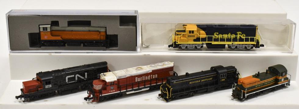 N Scale Santa Fe Burlington Milwaukee Locomotives (1 of 5)