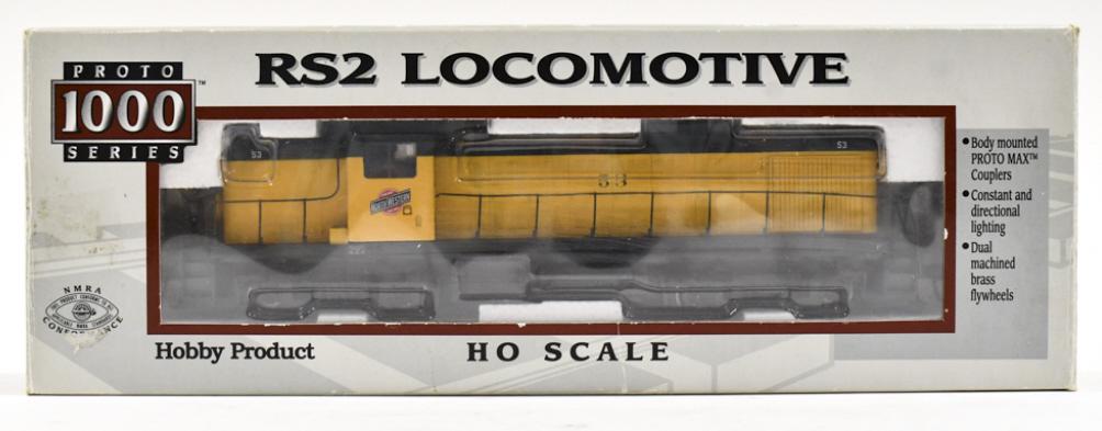 Walthers HO Scale RS2 Locomotive CNW #53 (1 of 4)