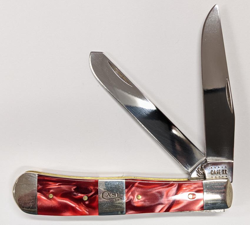 2020 Case XX Red Synthetic Trapper Knife10254 (1 of 4)