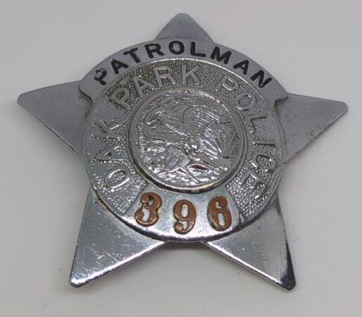 Obsolete Oak Park Police Patrolman Badge #396 (1 of 2)