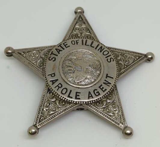 Obsolete State of Illinois Parole Agent Badge D-4 (1 of 2)
