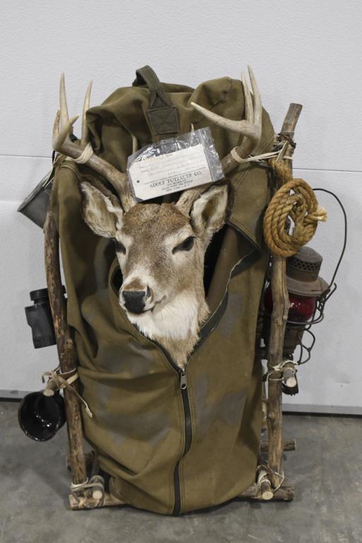 9Point Whitetail Deer Head Mount w/ Backpack (1010) on Jan 08, 2023