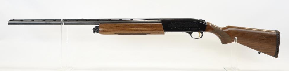 Mossberg Model 9200 12 Ga. Semi-Auto Shotgun: Mossberg Model 9200 semi-automatic shotgun in 12 gauge. The shotgun is in good used condition with a 28" vented barrel. SN: SA9222. FFL required for transfer. (310-7) (47)