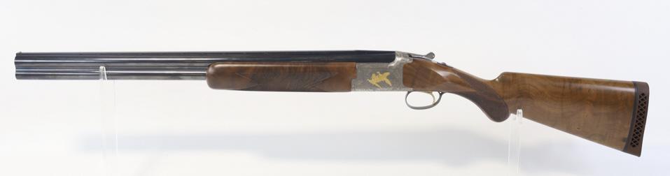 Browning Citori 12 Ga. Over & Under Shotgun In Box: Japanese Browning Citori Lightning Field Grade 6 over and under shotgun in 12 gauge. The shotgun is in very nice condition and has a 26" vented barrel. Comes with instructions, chokes, choke wrench an