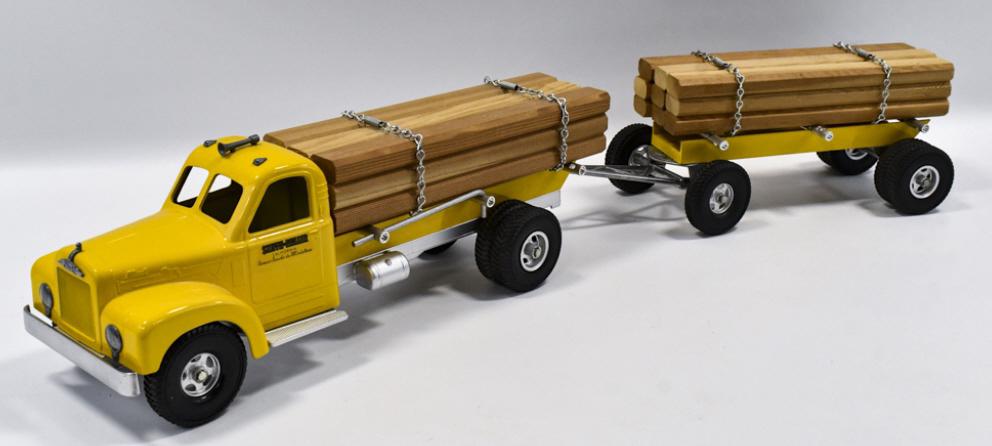 Smith Miller B Mack Lumber Truck w/ Pup Trailer (1 of 9)