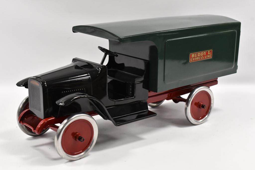 Restored Buddy L Express Line Truck (1 of 9)