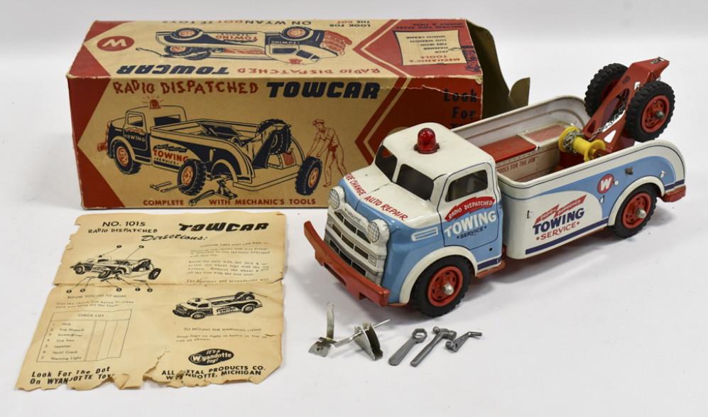 Wyandotte Radio Dispatched Tow Truck w/ Box (1 of 15)