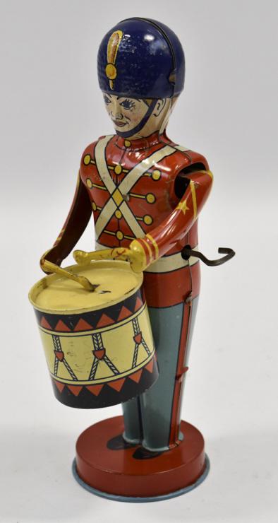 J. Chein Tin Litho Windup Drummer Boy (1 of 7)
