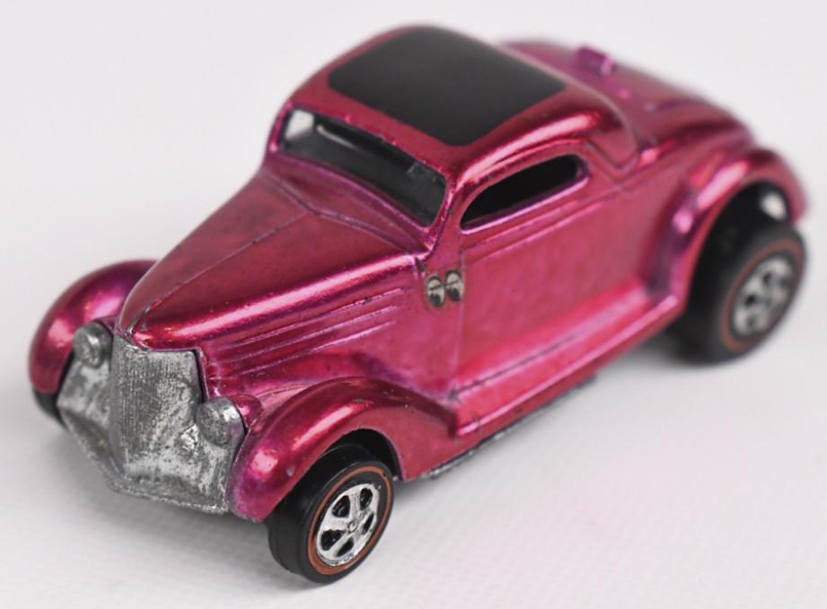 Hot Wheels Redline rose 36 Ford Coupe (1 of 7)