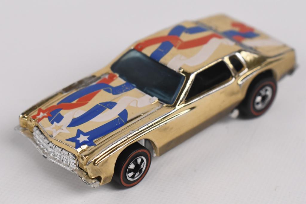 Hot Wheels Redline Gold Chrome Lowdown (1 of 8)