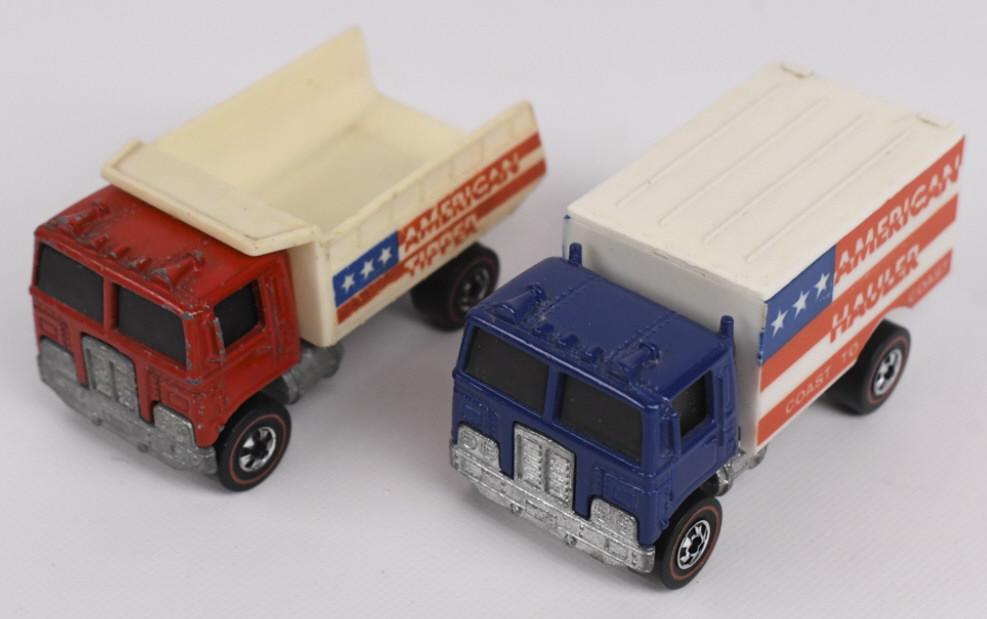 Two Hot Wheels Redline American Trucks (1 of 15)
