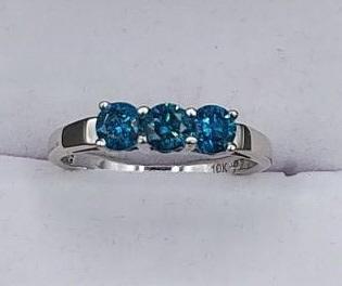 10K White Gold Alexandrite Ring (1 of 4)