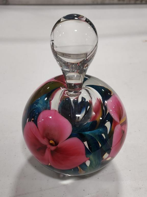 Jerry Heer, Lotton StudiosTrillium Perfume Bottle (1 of 4)
