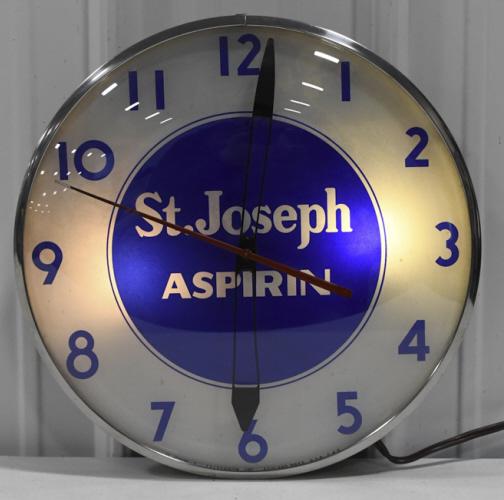 Vintage St. Joseph Aspirin Lighted Telechron Clock (1 of 12)
