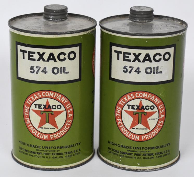 (2) 1920s-30s Texaco 'Black T" 1/4 Gallon Oil Cans (1 of 7)