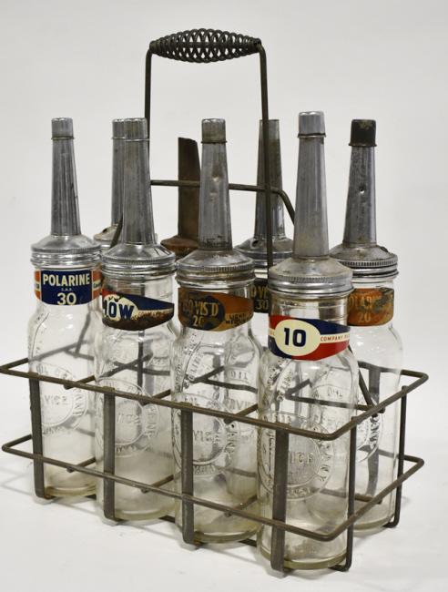 Vintage Standard Oil Indiana Bottles & Carrier (1 of 13)