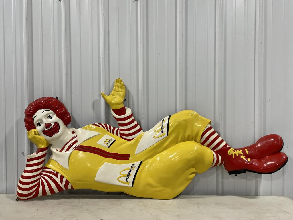 Vintage Life Size Ronald McDonald Setmaker Plaque (1 of 6)