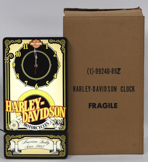 1988 Harley-Davidson Dealer Promo Lighted Clock (1 of 14)