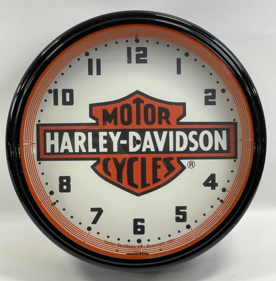 1991 HarleyDavidson Neon 20" Clock Parts (9077) on Jan 22, 2023