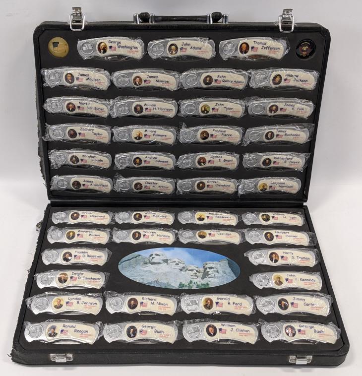 Fighter Plus 43 Piece Presidental Pocket Knife Set (1 of 6)