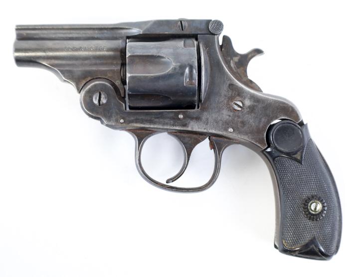Harrington & Richardson Top Break .32 S&W Revolver: Harrington & Richardson Top Break 6-shot revolver in .32 S&W. The revolver has a 2" barrel that has been modified and is in fair used condition, needs some work. SN: 467173. FFL required for transfer.