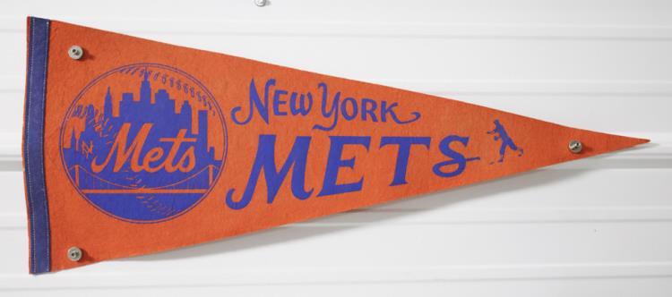 Vintage New York Mets Felt Pennant (1 of 5)