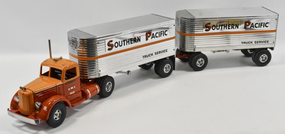 Fred T. Smith Miller L Mack Southern Pacific Truck (1 of 15)