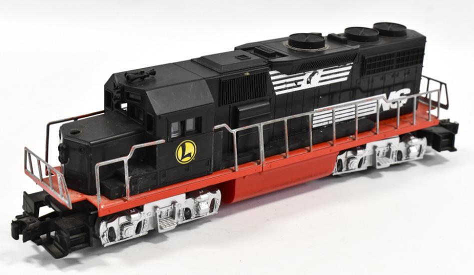 Lionel Norfolk Southern Nascar Diesel Engine (1 of 6)