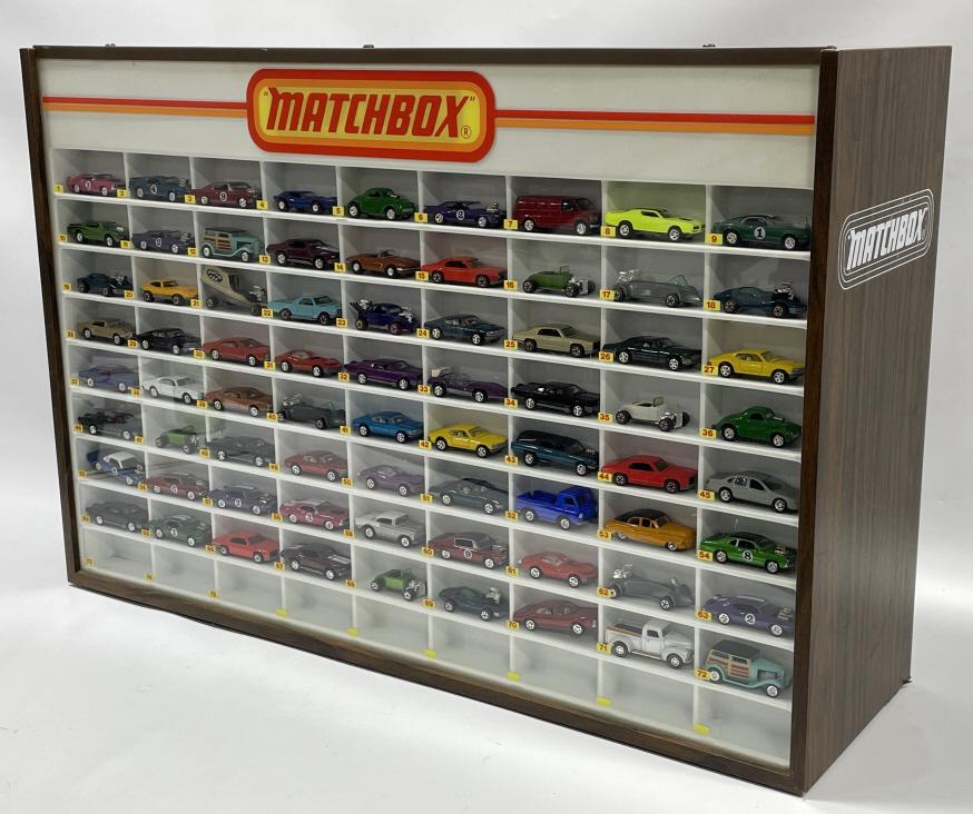 1970s Matchbox Countertop Store Display w Cars (1 of 13)