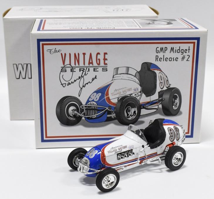 1/18 GMP Parnelli Jones Offenhauser Midget Car (1 of 12)