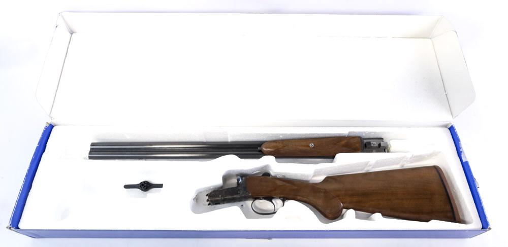 Franchi Highlander Side x Side 20 Ga. Shotgun NIB: Italian Franchi Highlander side by side shotgun in 20 Gauge. The shotgun is in new unfired condition in the original box and has 26" barrels. Comes with two screw in choke tubes. SN: P00554H. Requires