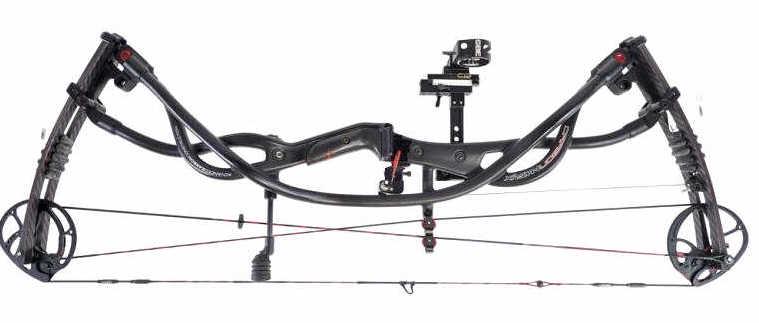 Hoyt Carbon Matrix RKT Compound Bow: WT 60-70, Len 31.0, STR 58-75. Great used condition. Comes in T.Z. Case diamond plate hard case. SN: 717725