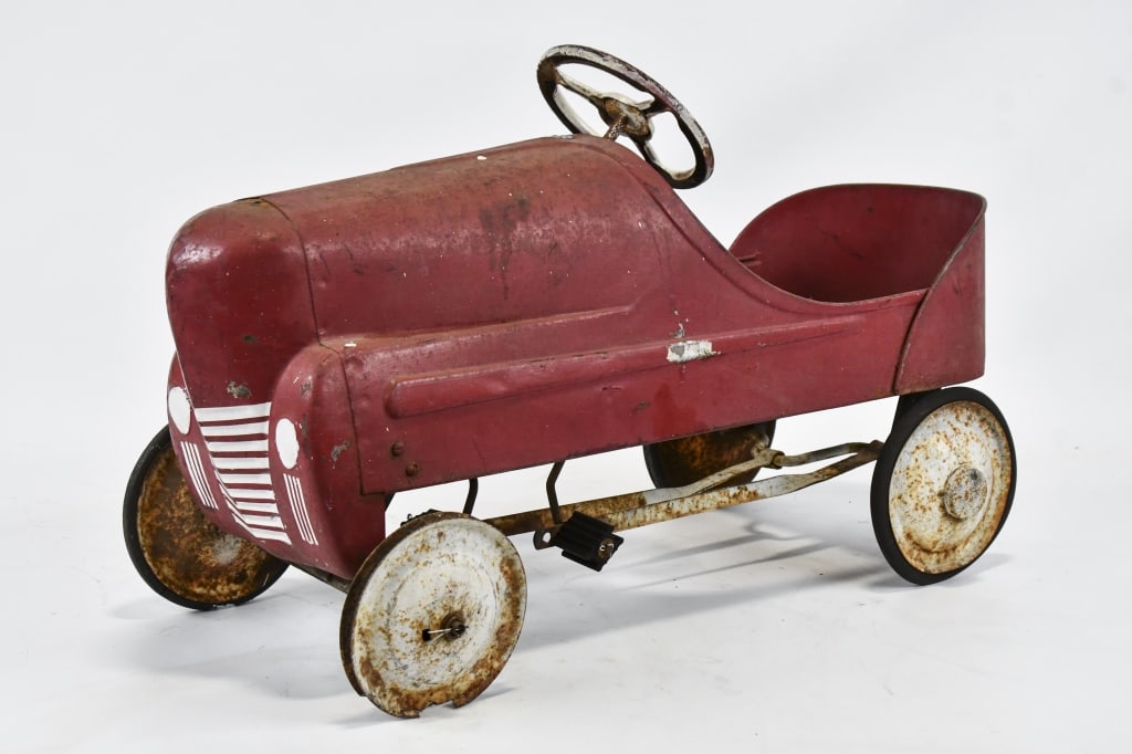 Gendron Hot Rod Roadster Pedal Car (1 of 9)