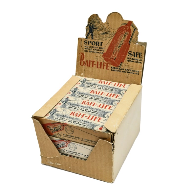 Full Vintage Bait-Life Fishing Lures Store Display (1 of 10)