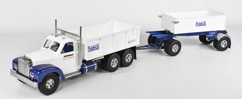 Fred T. Smith Miller Blue Diamond Dump Truck w Pup (1 of 10)