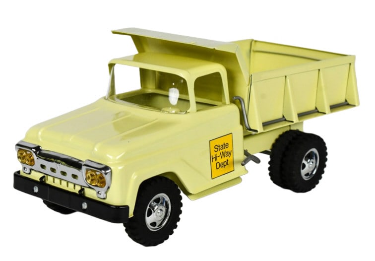 Restored Tonka State Hi-Way Dept. Dump Truck (1 of 7)