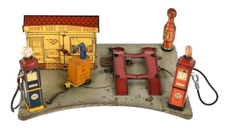 Marx Tin Litho Sunny Side Service Station (1 of 9)
