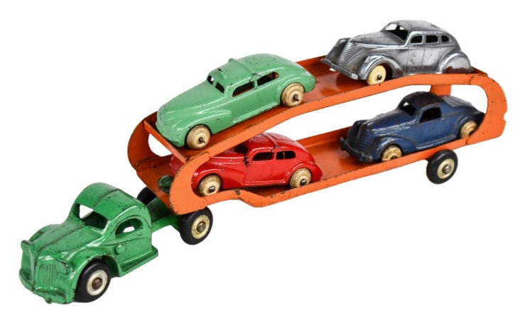 Arcade Cast Iron Car Carrier w/ Cars (1 of 12)