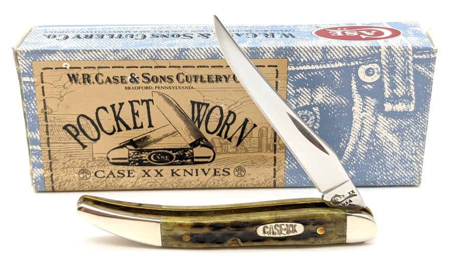 1999 Case XX Green Bone Small Texas Toothpick: 1999 Case XX Green Bone Small Texas Toothpick 610096 w/ Box. Knife is in like new condition. Blade length of 2-1/2in and overall length of 5-3/8in when open.