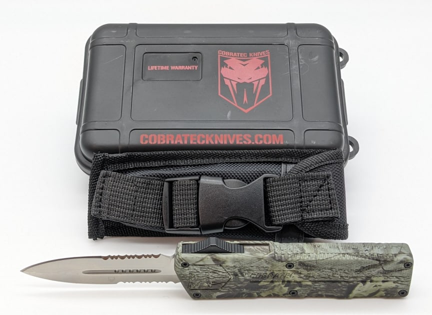 NIB Cobratec Lightweight Woodland Camo OTF Knife (1 of 4)
