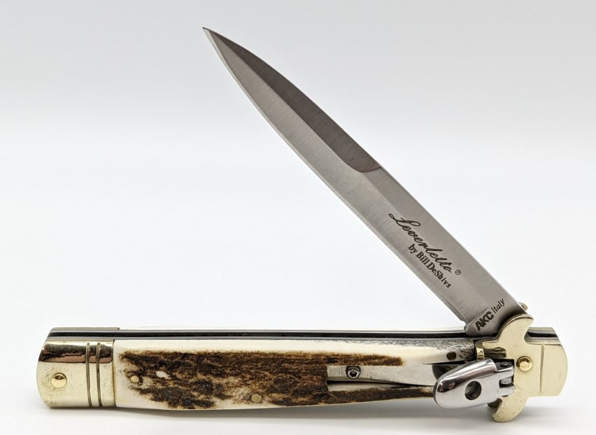 AKC Bill DeShivs Leverletto Stag Switchblade (1 of 4)