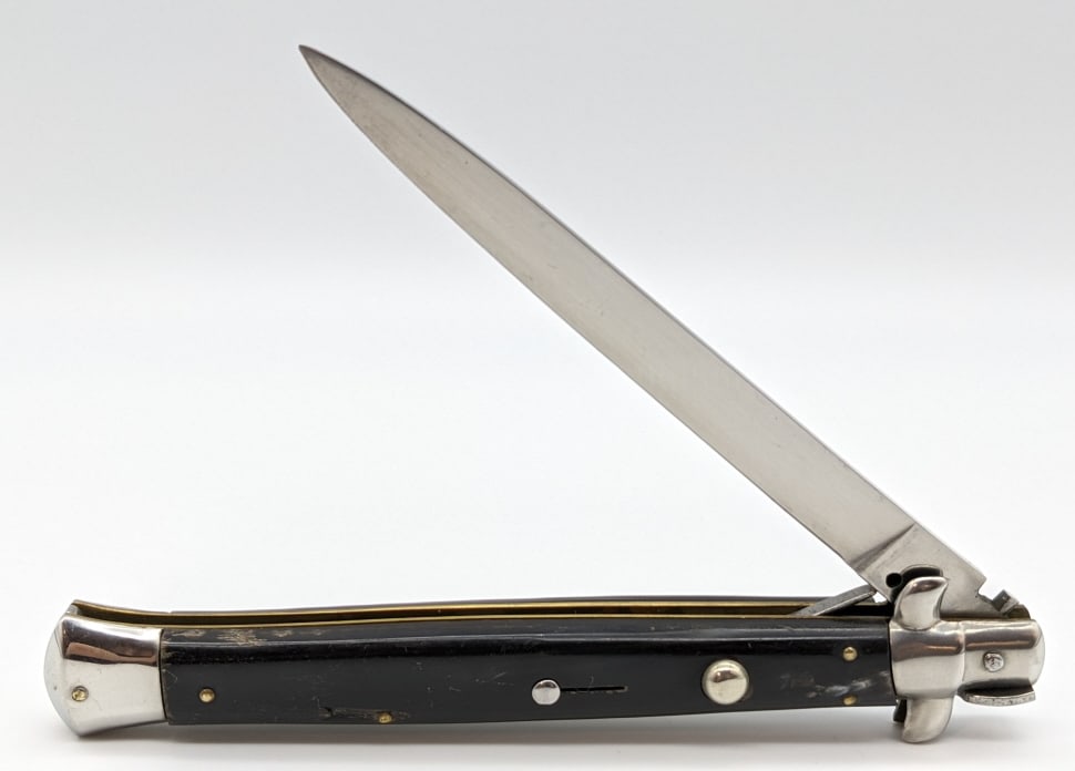 Large Inox Buffalo Horn Stiletto Switchblade (1 of 4)
