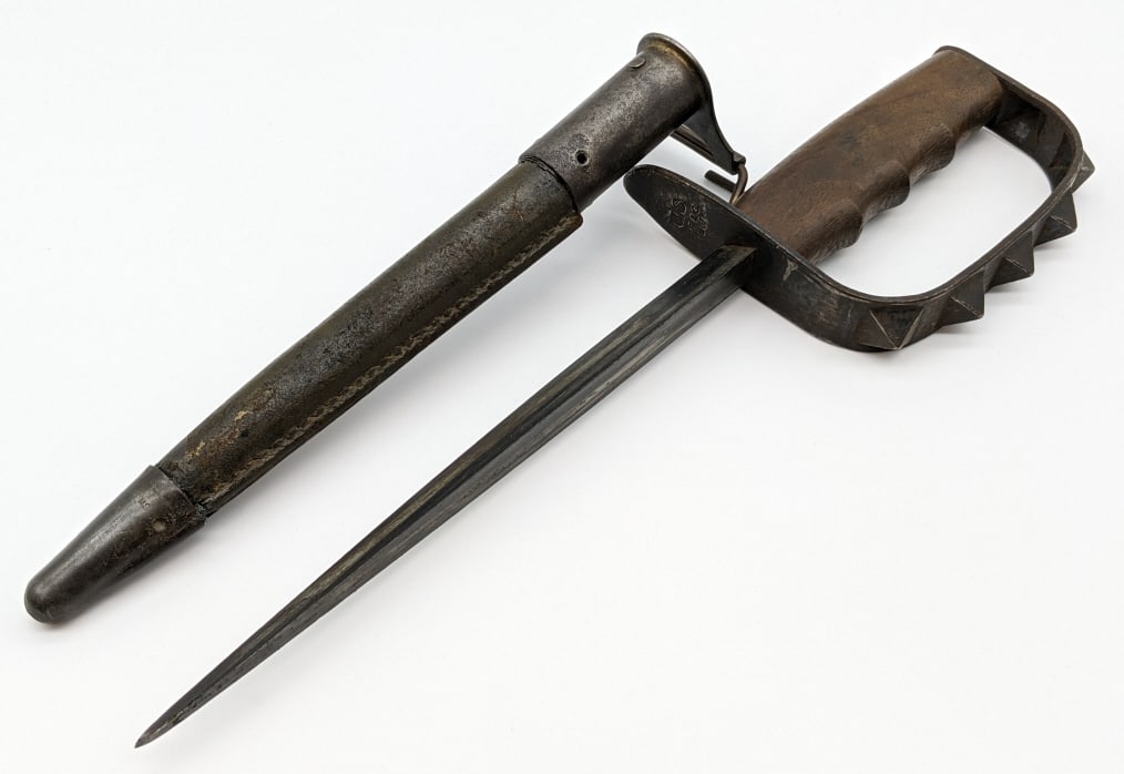 US Model 1917 L.F. & C.Trench Knife with Scabbard (1 of 8)