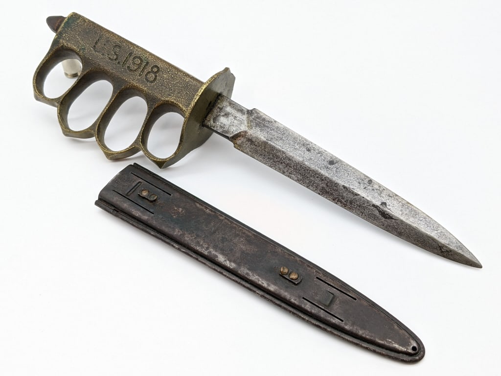 WW1 US Model 1918 AU Lion Cast Brass Knuckle Knife (1 of 11)